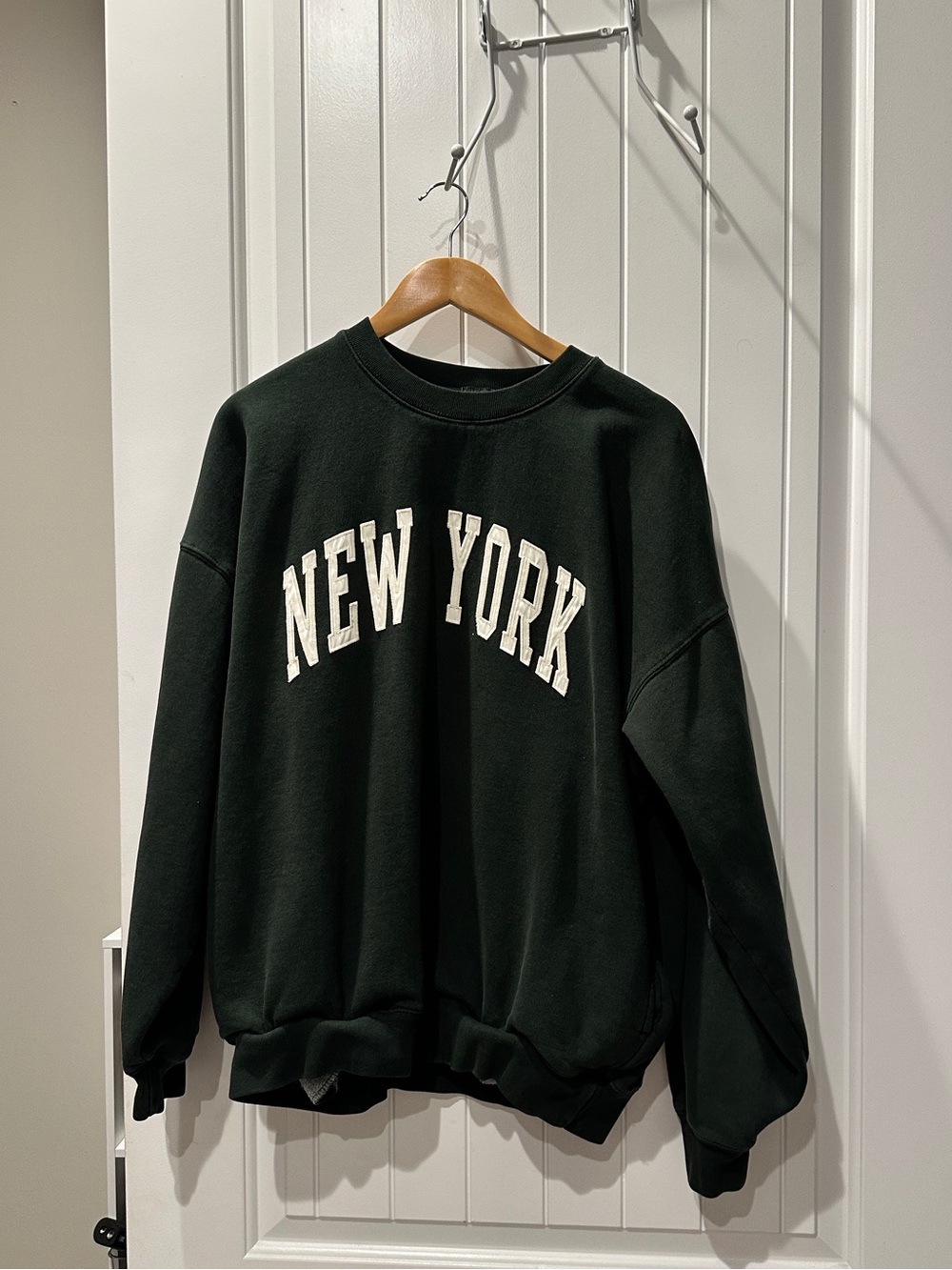 Brandy Melville Dark Green 'NEW YORK' Crewneck Sweatshirt